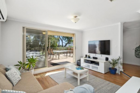 Lush Garden Retreat By The Beach, Mandurah